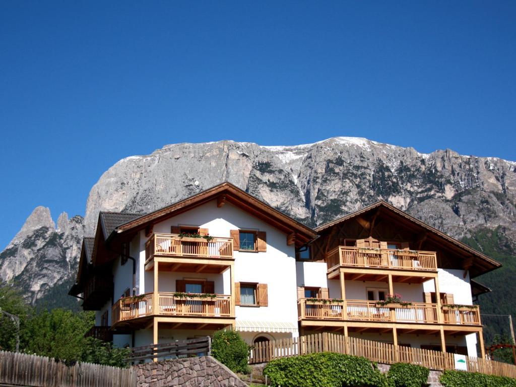 Haus Santner Apartment Fie allo Sciliar Exterior photo